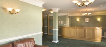 Albion Hotel - Freshwater Bay