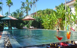 Piscine extérieure