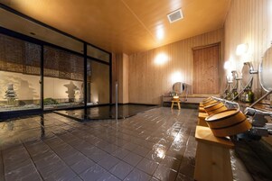 Bañera de hidromasaje interior