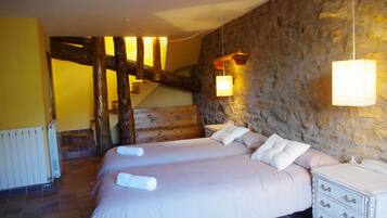 Family Room | Seterika/papan seterika, katil bayi/kot (percuma), Wi-fi percuma