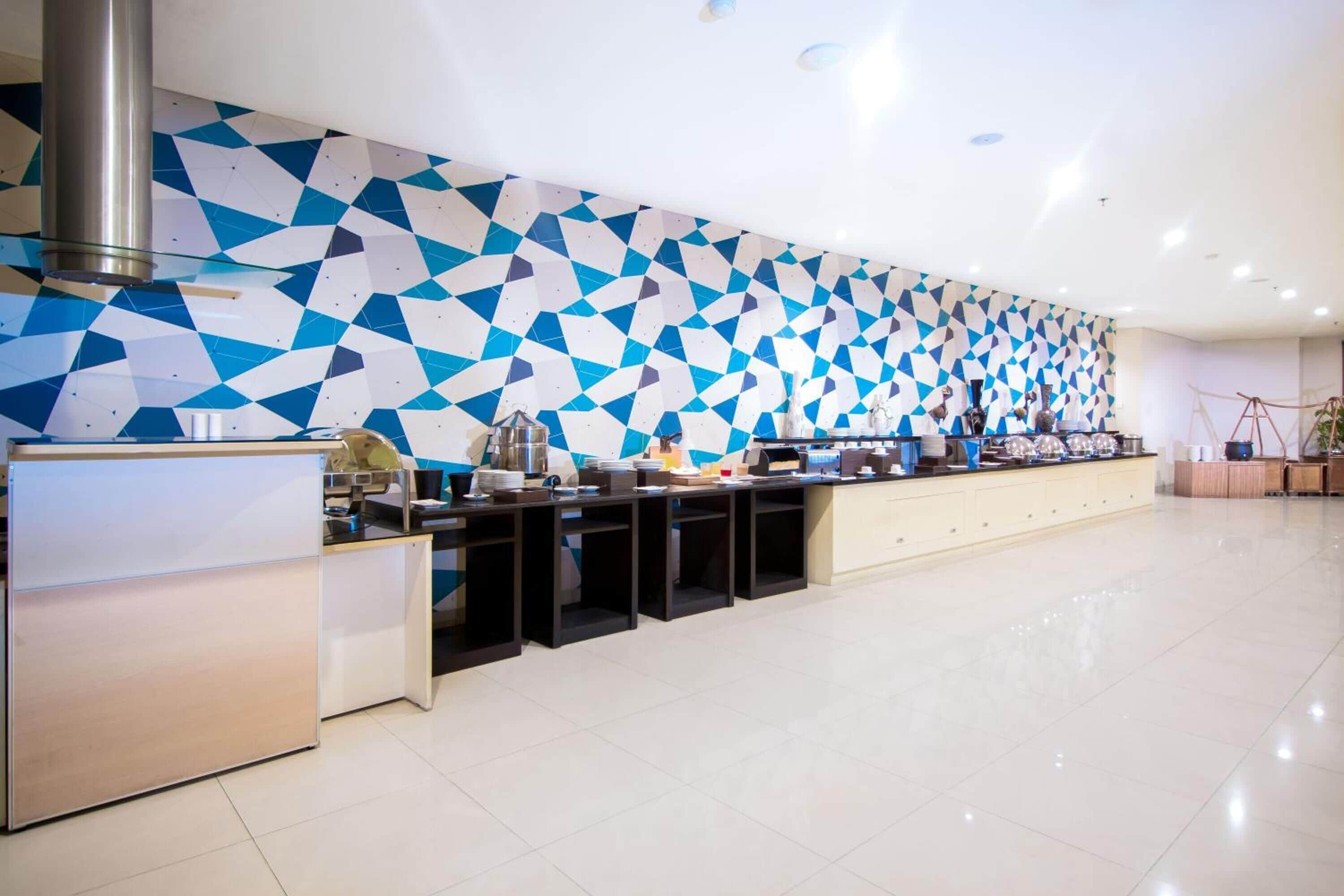 Foto - Hotel 88 Mangga Besar 62 - Best Breakfast - Near By Ancol And Government Center