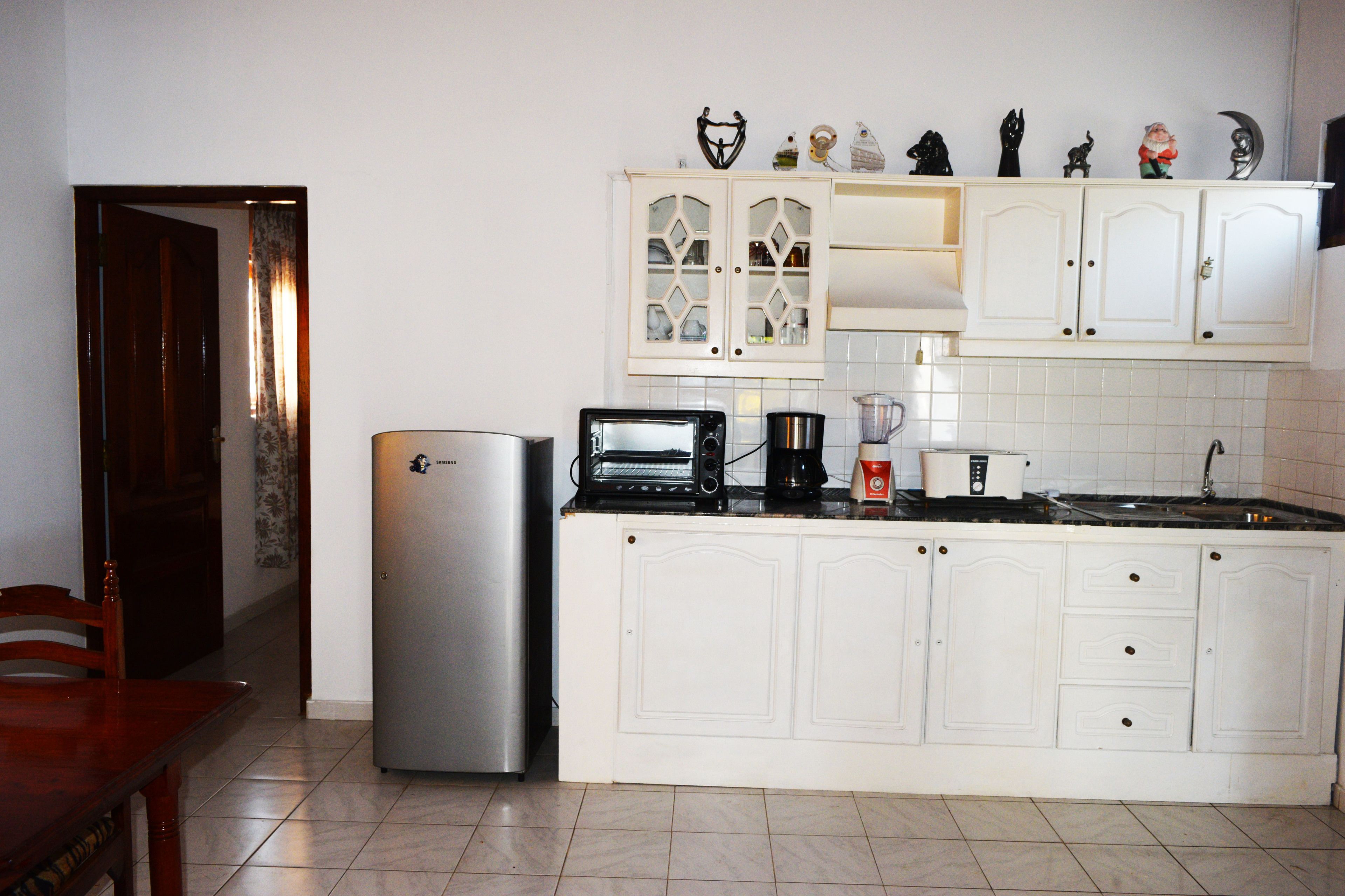 apartment for 2 | in-room safe, desk, cots/infant beds