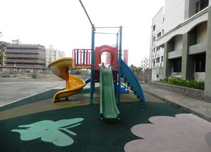 Children's play area - outdoor