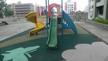Area anak-anak