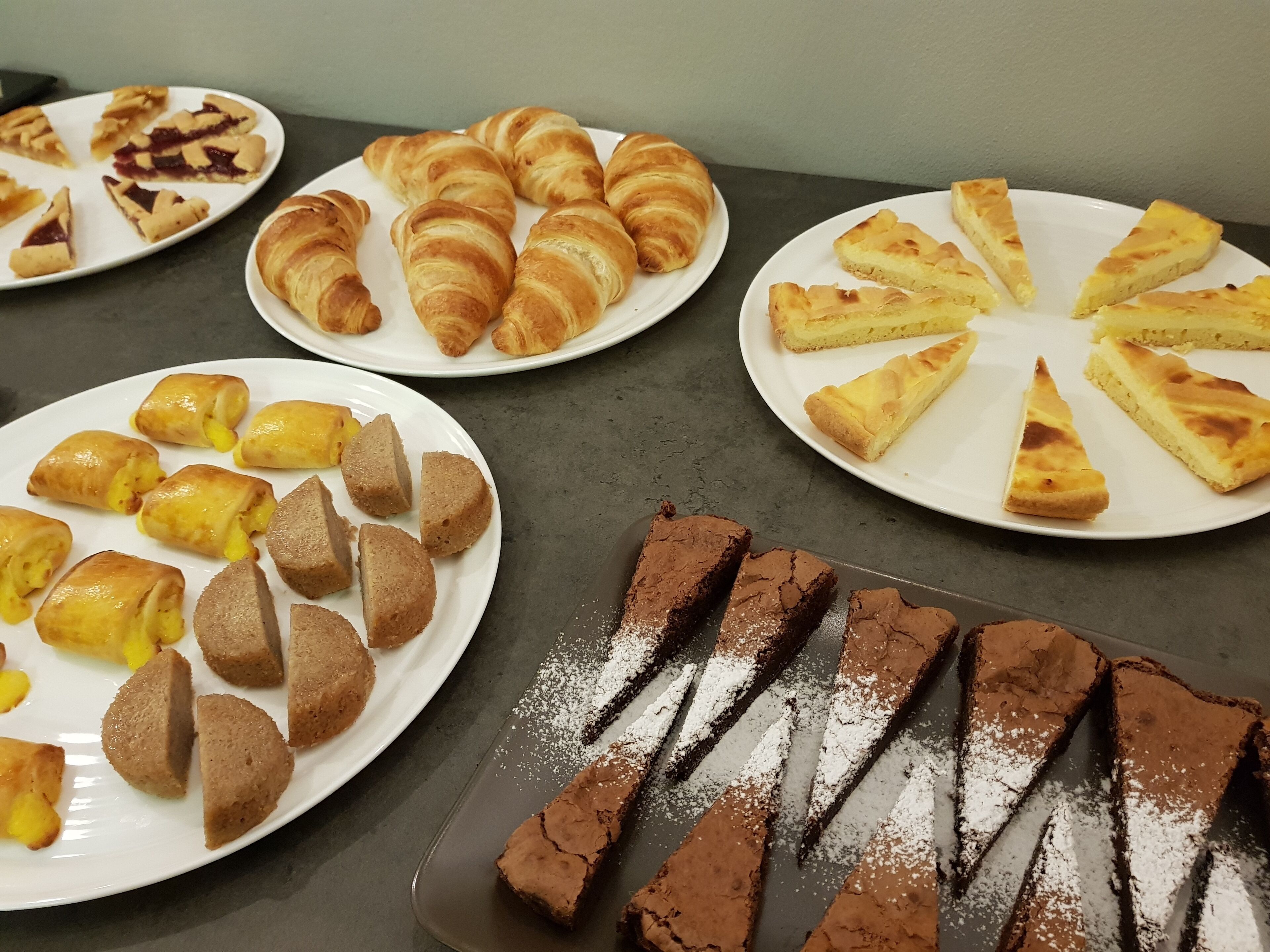Daily buffet breakfast for a fee