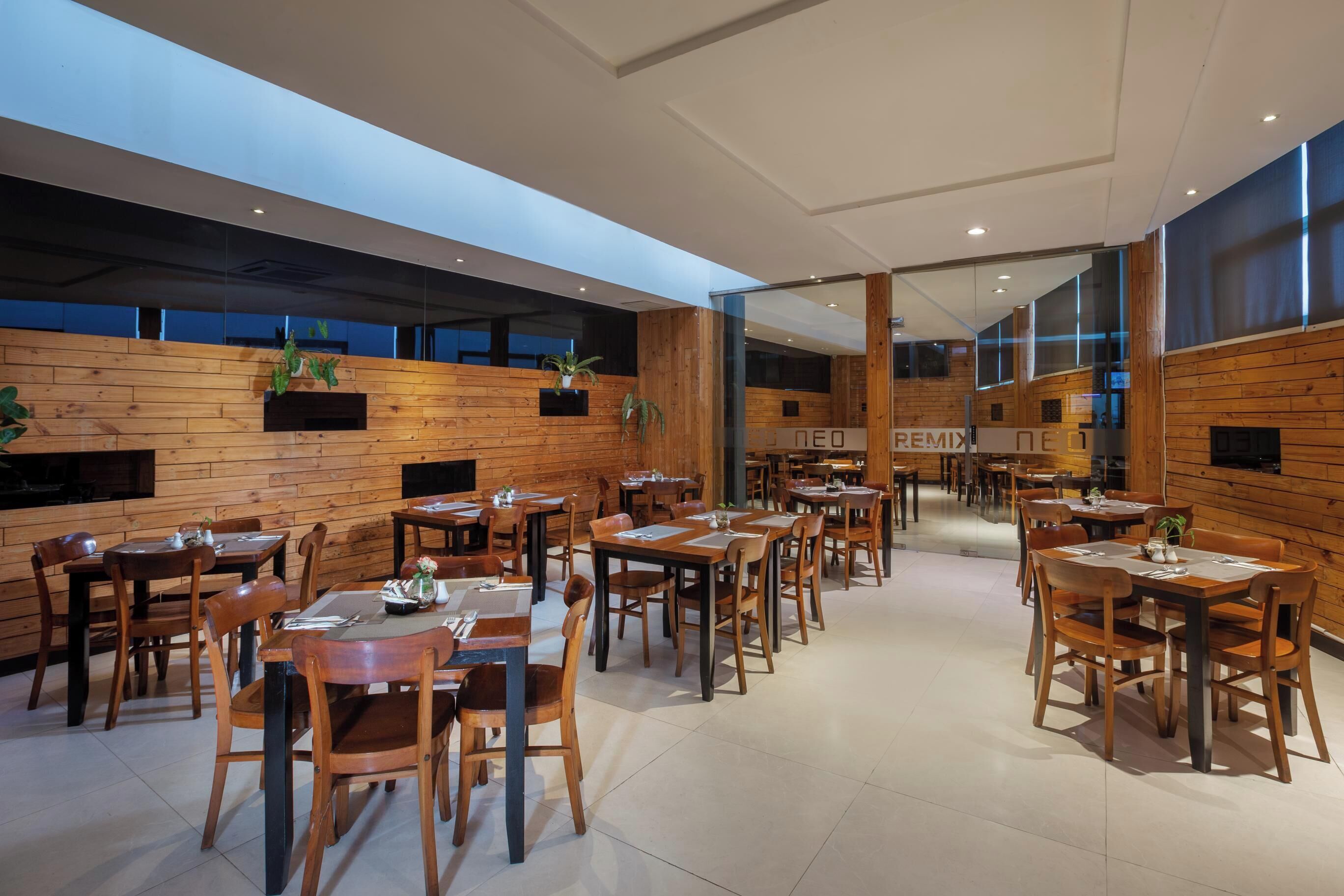 lunch and dinner served, local cuisine