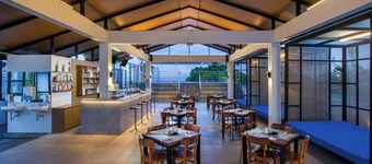 Hotel NEO Dipatiukur - Bandung by ASTON