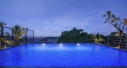 Hotel NEO Dipatiukur - Bandung by ASTON