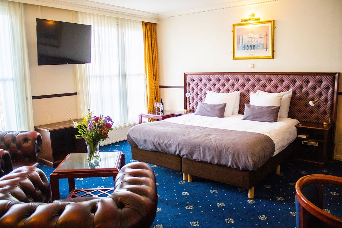 superior suite, sauna | desk, iron/ironing board, cots/infant beds, free wifi