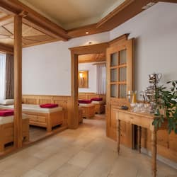 Sauna, hot tub, steam room, hot stone massages, sports massages, facials