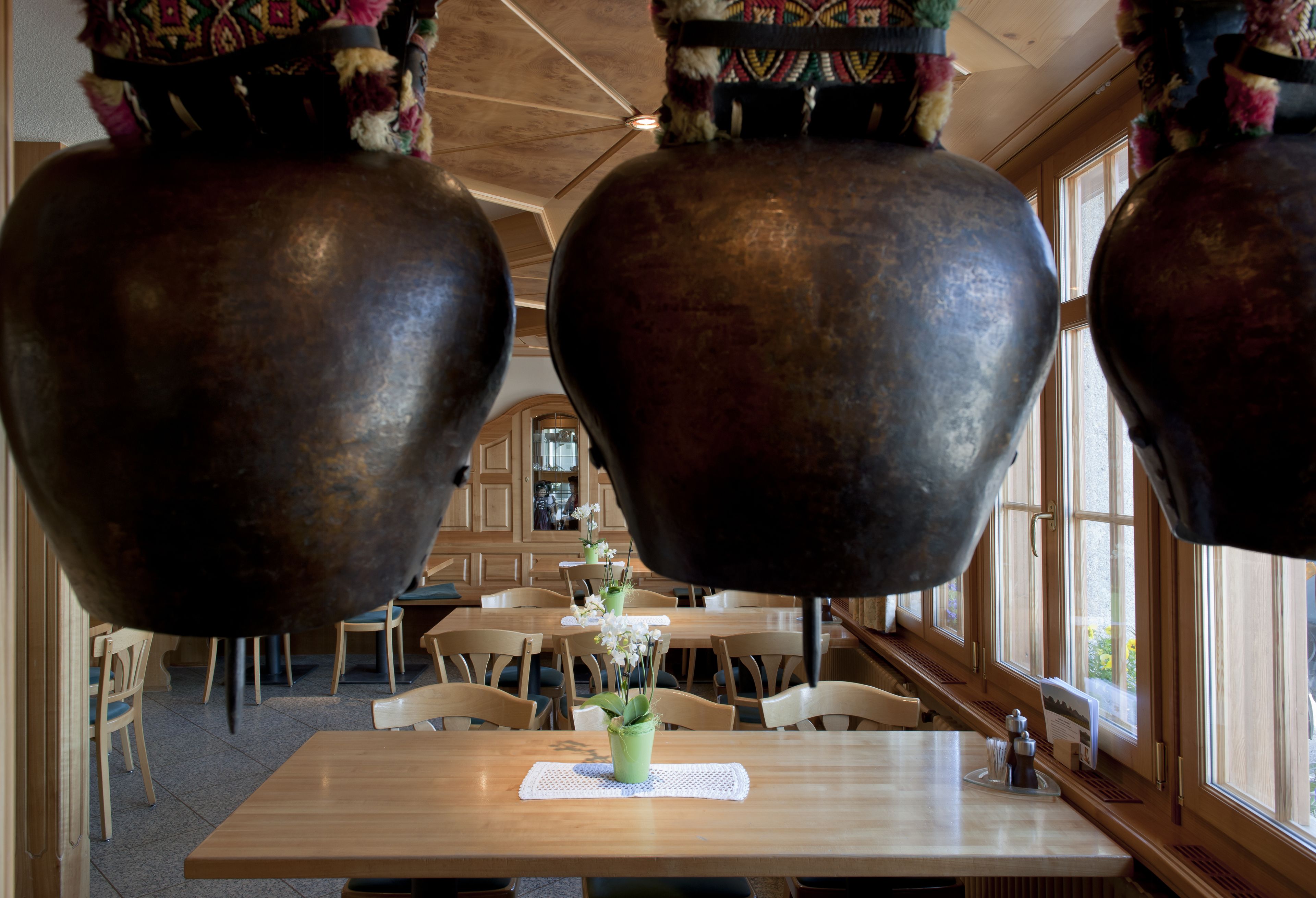 Lunch, dinner served; Regional cuisine, garden views 