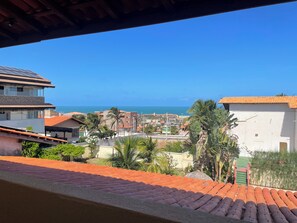 Habitación panorámica | Sábanas de algodón egipcio, edredones de plumas, escritorio