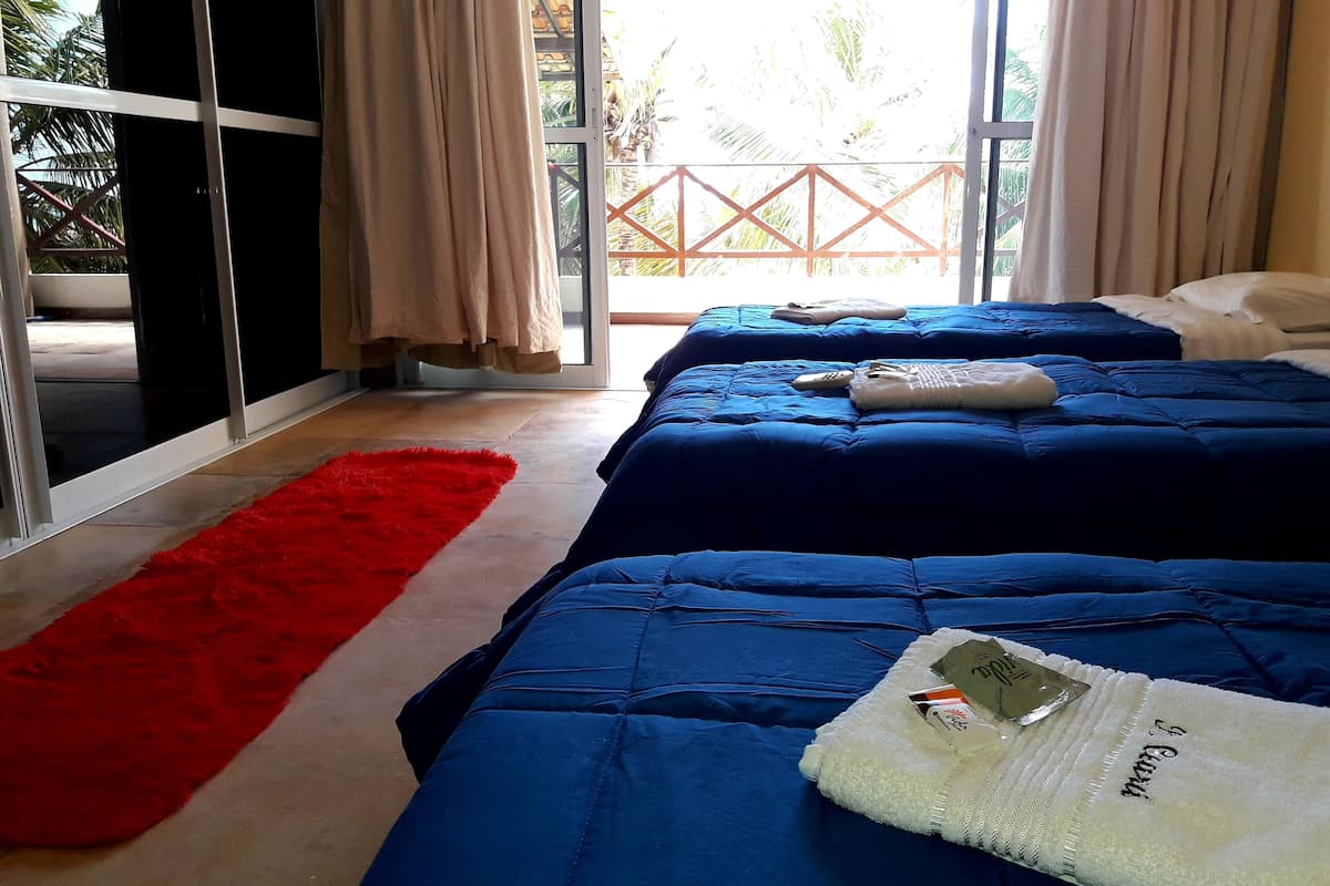 Sábanas de algodón egipcio, edredón y escritorio