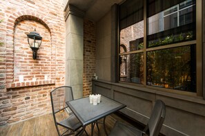 Interior entrance - Hotel Favori (Istanbul)