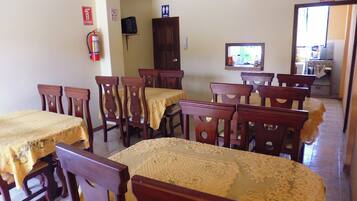 Esmorzar diari continental gratuït