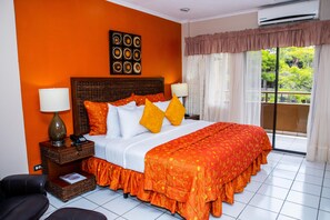 Executive Suite | Peralatan tempat tidur premium, gebar bulu kapas, katil Select Comfort 