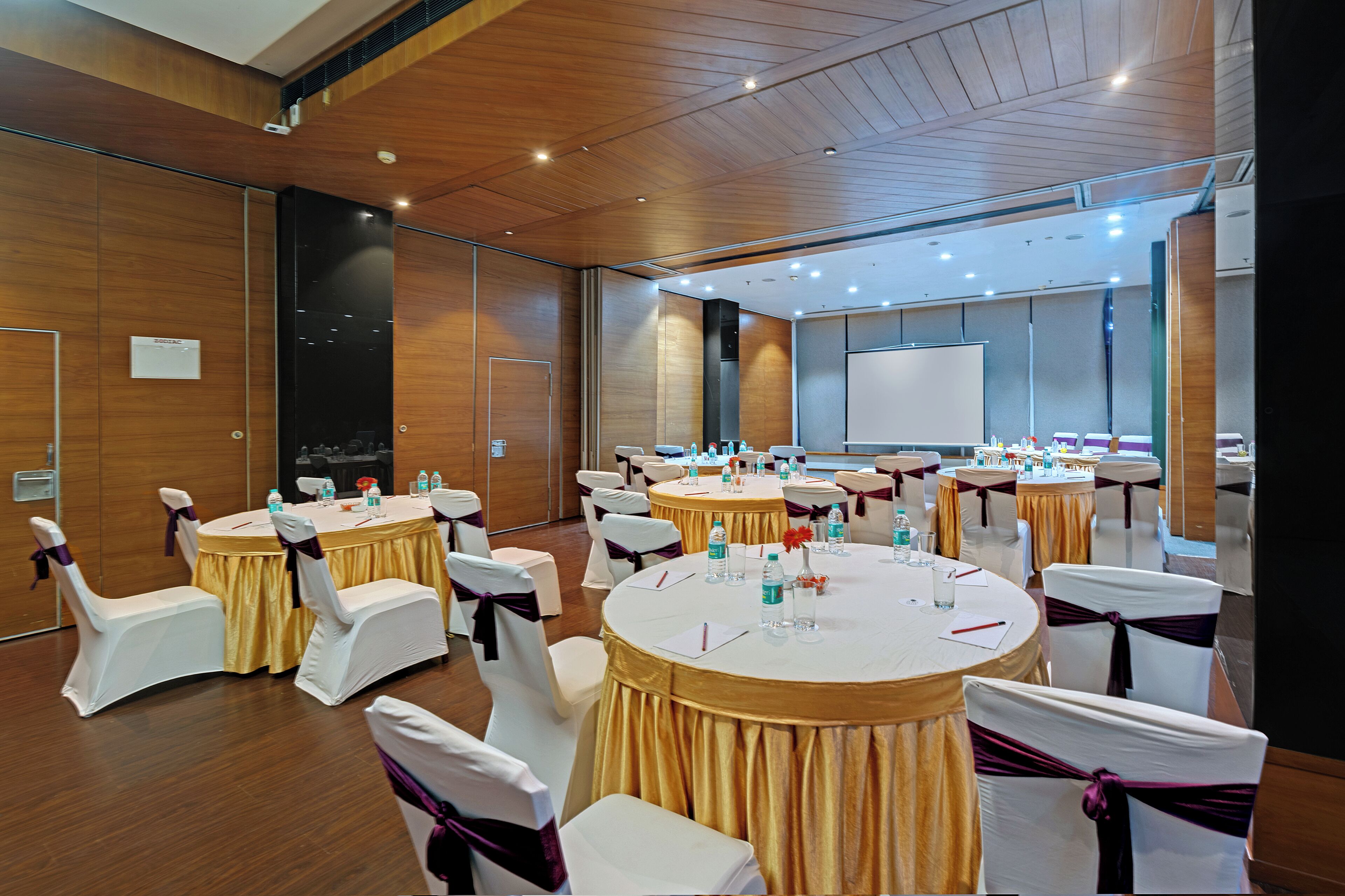 Banquet hall