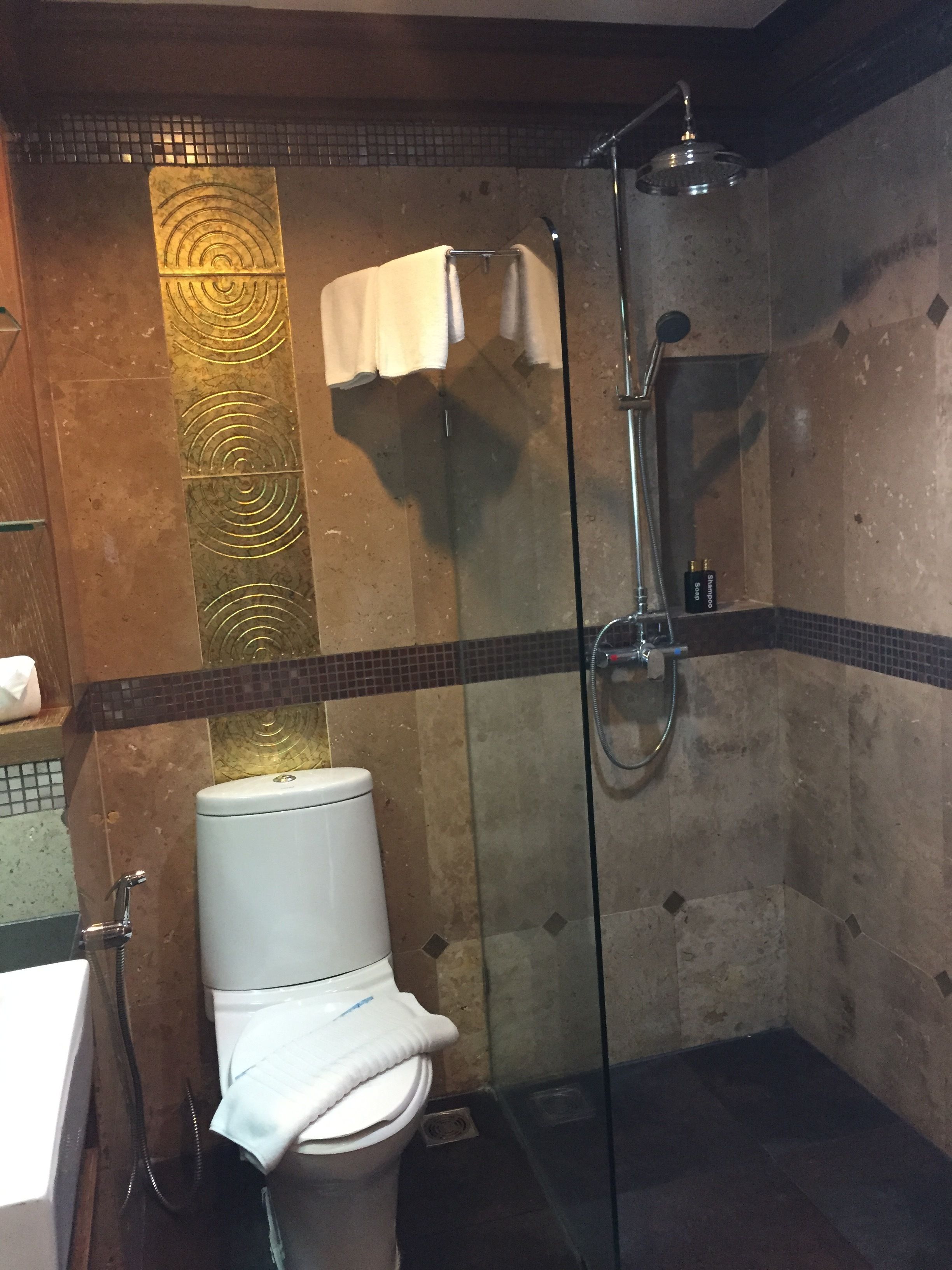 superior room, 1 king bed | bathroom | shower, free toiletries, hair dryer, bathrobes