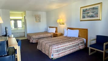 Blackout curtains, free WiFi, bed sheets
