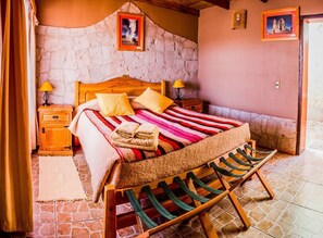 Chambre Double, 1 lit double | Coffres-forts dans les chambres, Wi-Fi gratuit