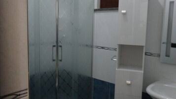 Doccia, asciugacapelli