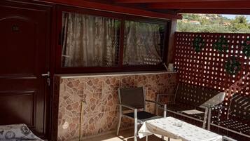 Apartemen Deluks, 1 kamar tidur | Teras/patio