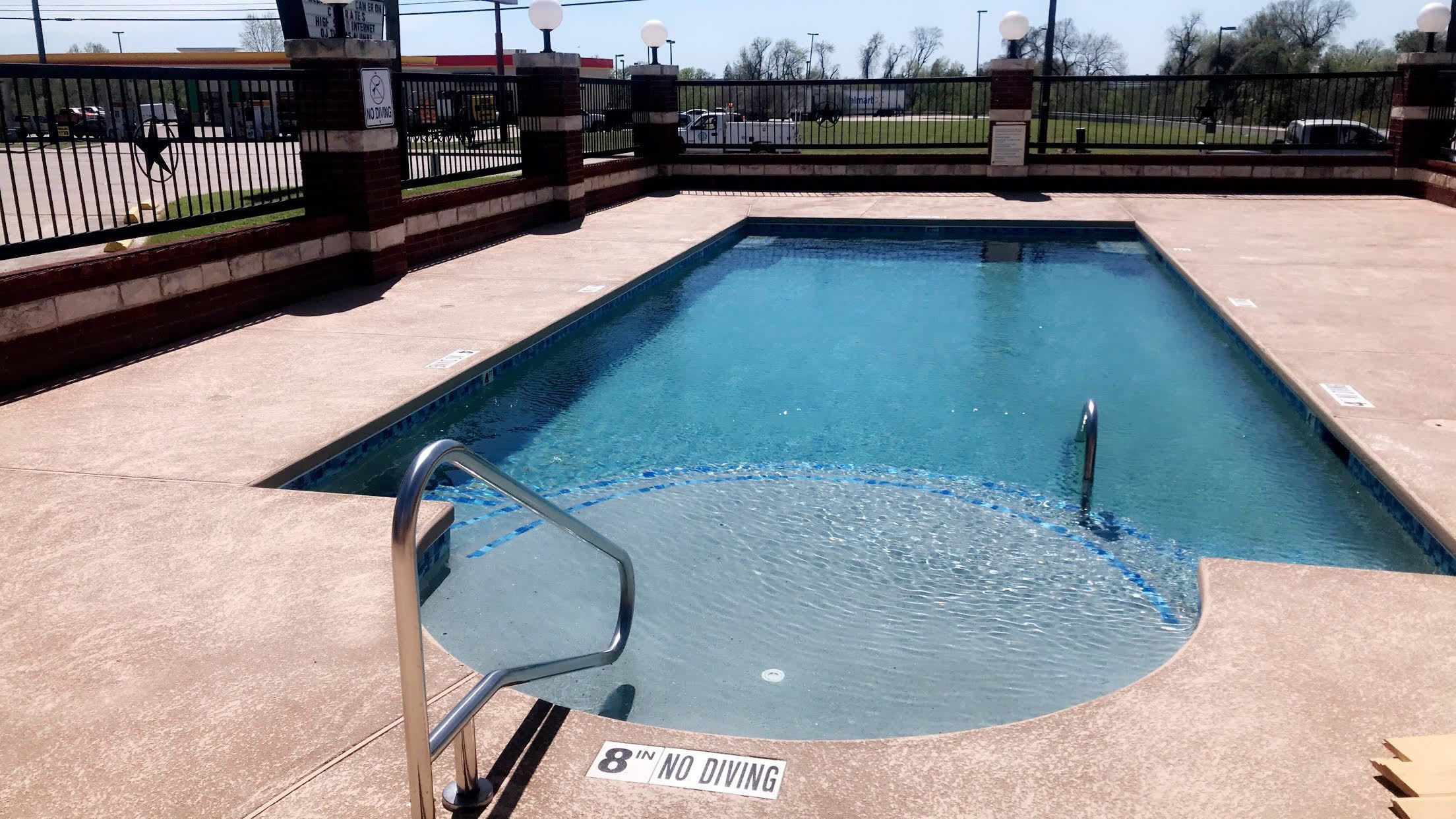 季節限定屋外プール