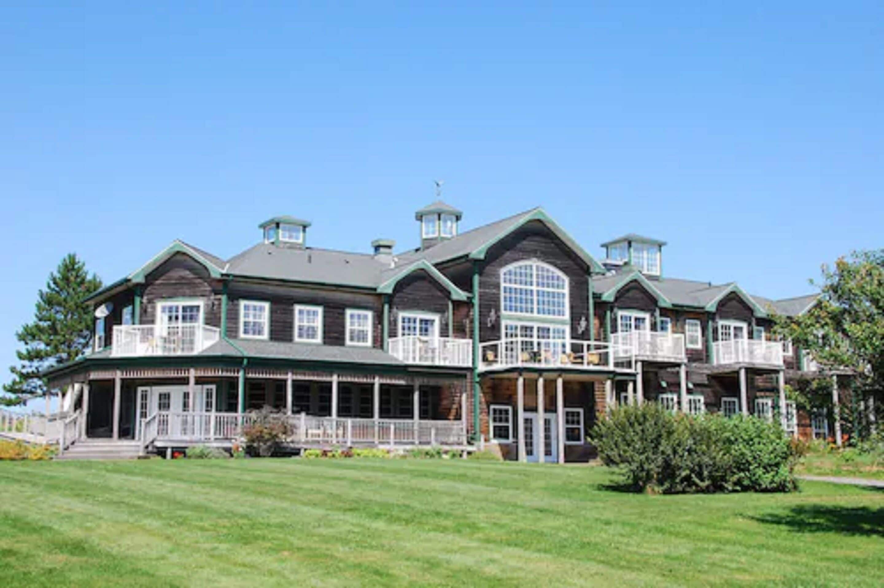 المنشأة من الخارج