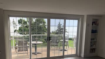 Spry Seven - 2 bedroom, 2 1/2 bathroom, multi-level, stunning views | Terrace/patio