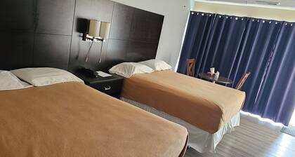 Town N Country Motor Inn