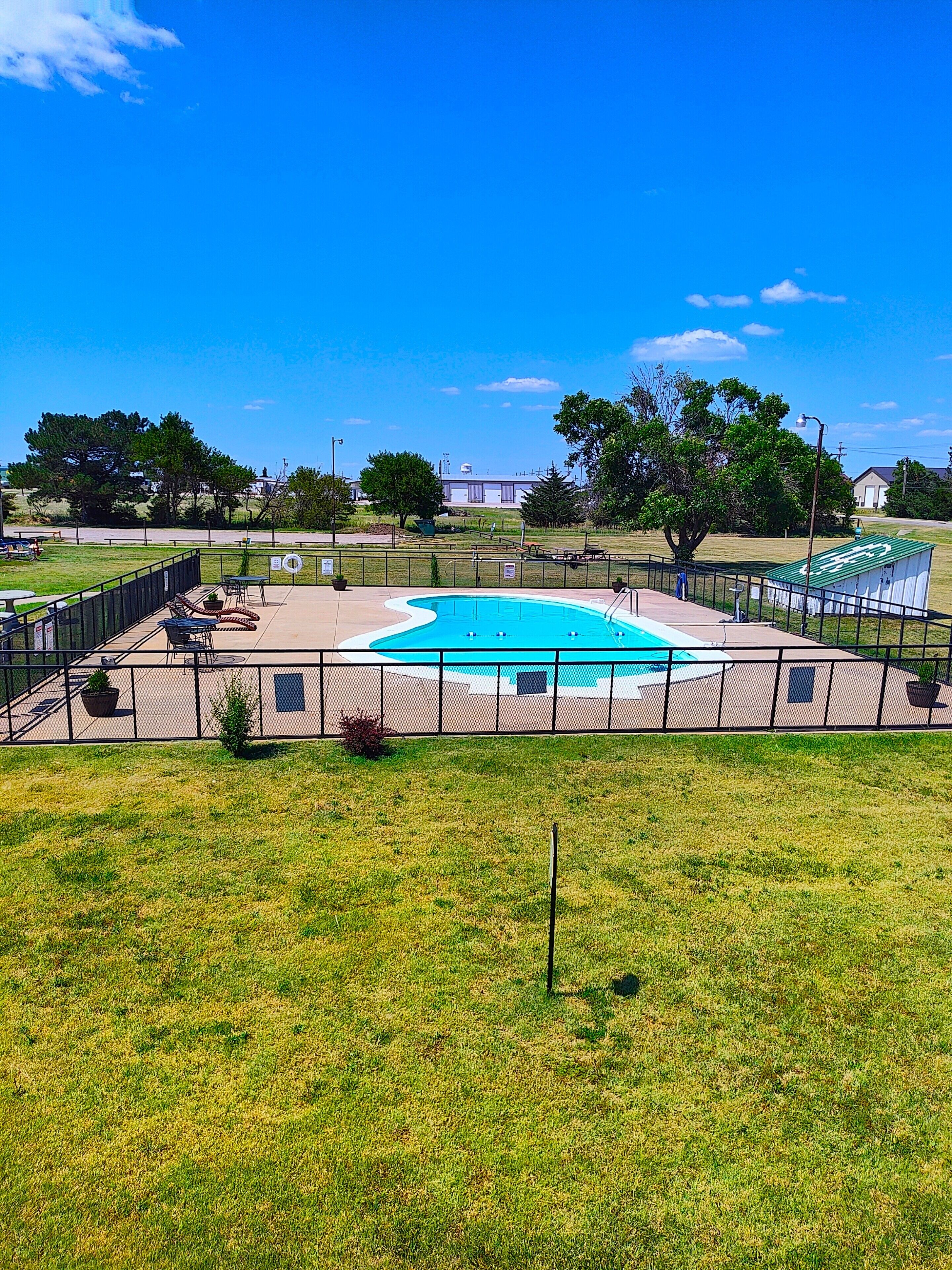 Seasonal outdoor pool, sun loungers