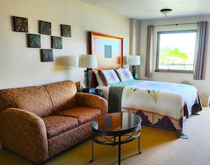 Ropa de cama de alta calidad, cortinas blackout y wifi gratis