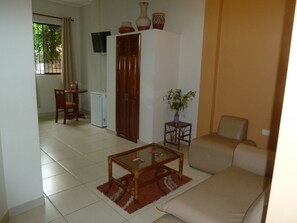 Living room - Huayruro Hostal (Iquitos)
