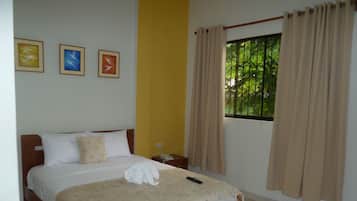 Chambre Double | Minibar, lits pliants/supplémentaires, Wi-Fi gratuit