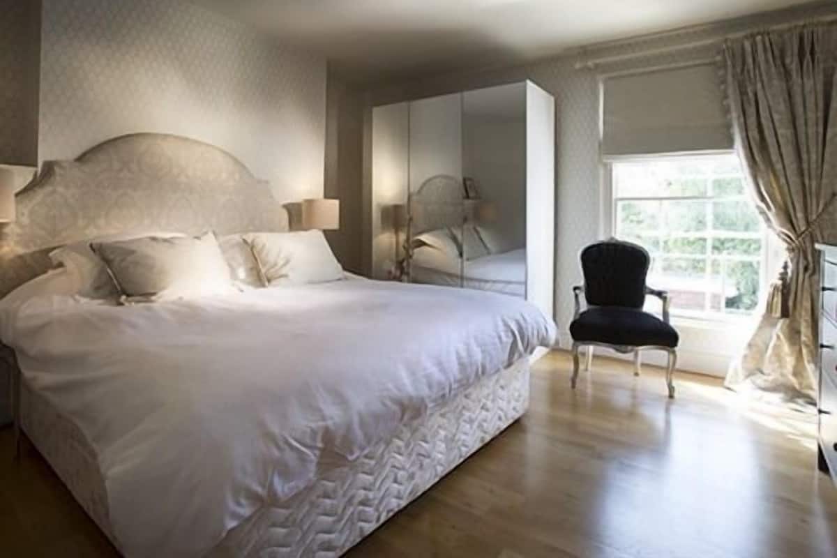 Superior Double or Twin Room, Ensuite
