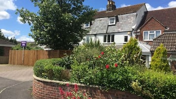 平房, 私人浴室 | 外觀