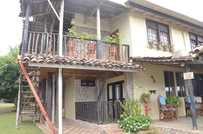 Lobby - Dim's Hostal (Pedasí)