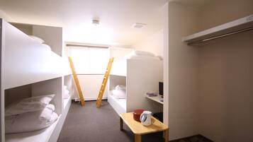 Bureau, Wi-Fi gratuit, draps fournis