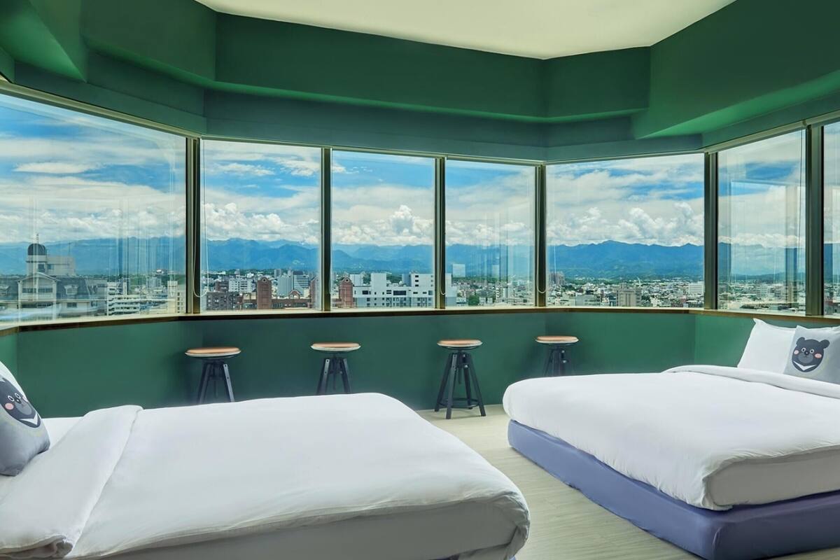 Rideaux occultants, chambres insonorisées, Wi-Fi gratuit, draps fournis