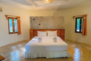Superior Room with Graden View | Private kitchen | Fridge, electric kettle - The Tropical Beach Resort (Ko Chang)