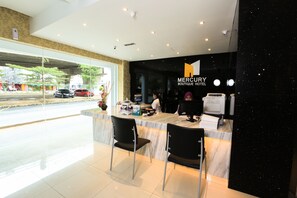 Mesa do concierge