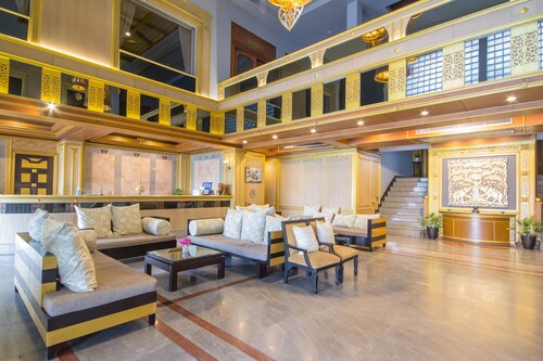 Tohsang Heritage Ubon Hotel