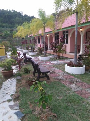 Property grounds - OYO 43982 BJ Bayview Inn (Langkawi)