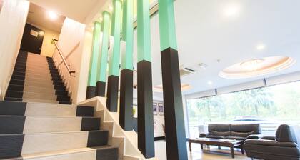 Lavender Inn Nusa Bestari