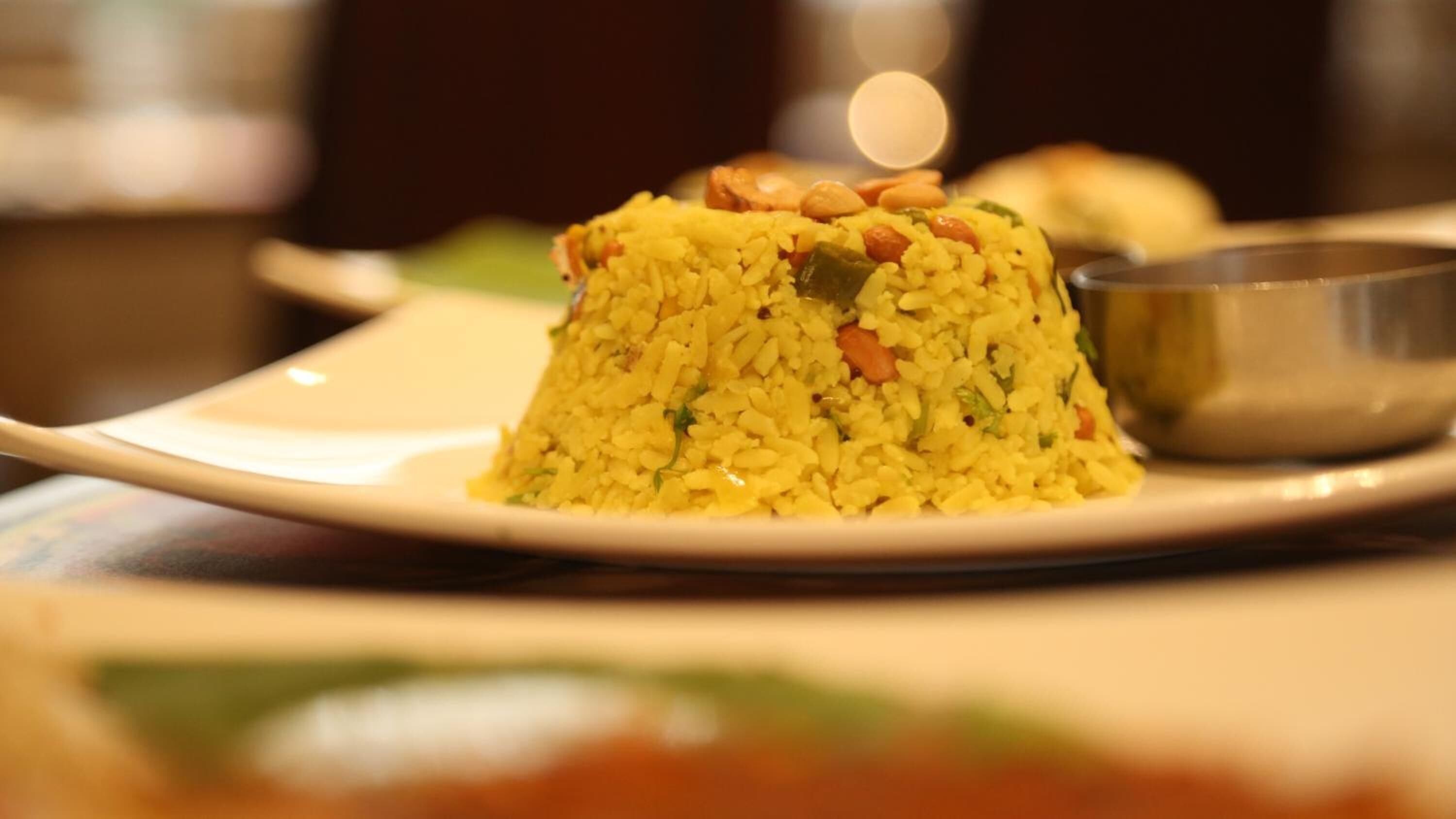 2 restaurants, vegetarian cuisine