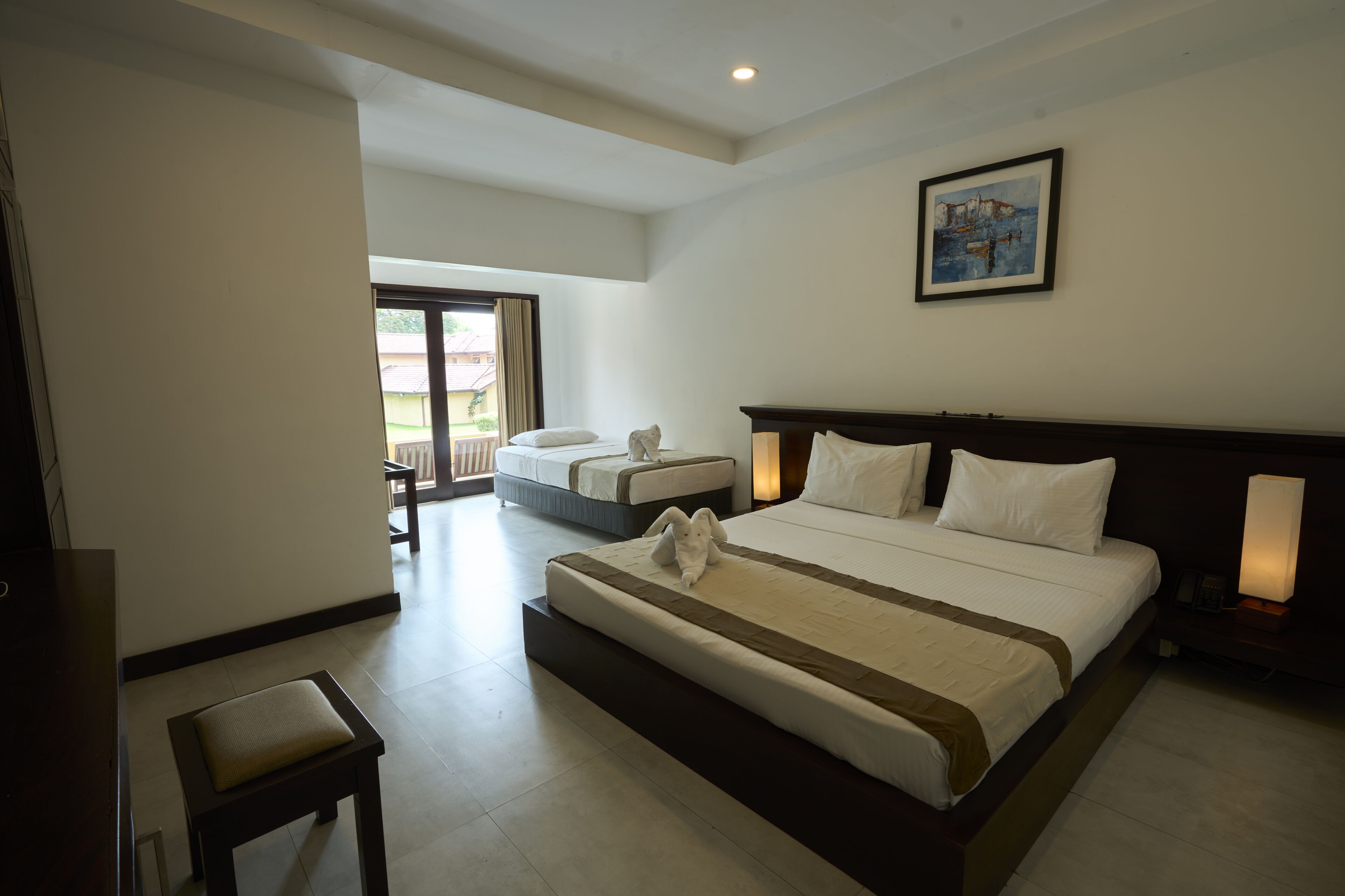 Deluxe Double or Twin Room | Premium bedding, in-room safe, desk, blackout drapes