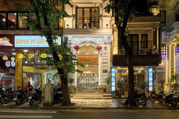 Front of property - Hanoi HM Boutique Hotel (Hanoi)