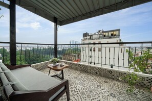 Family Lake View | Terrace/patio - Hanoi HM Boutique Hotel (Hanoi)