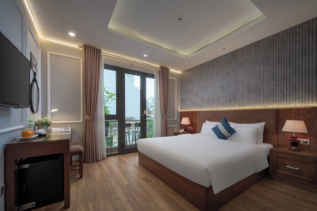1 bedroom, minibar, in-room safe, desk