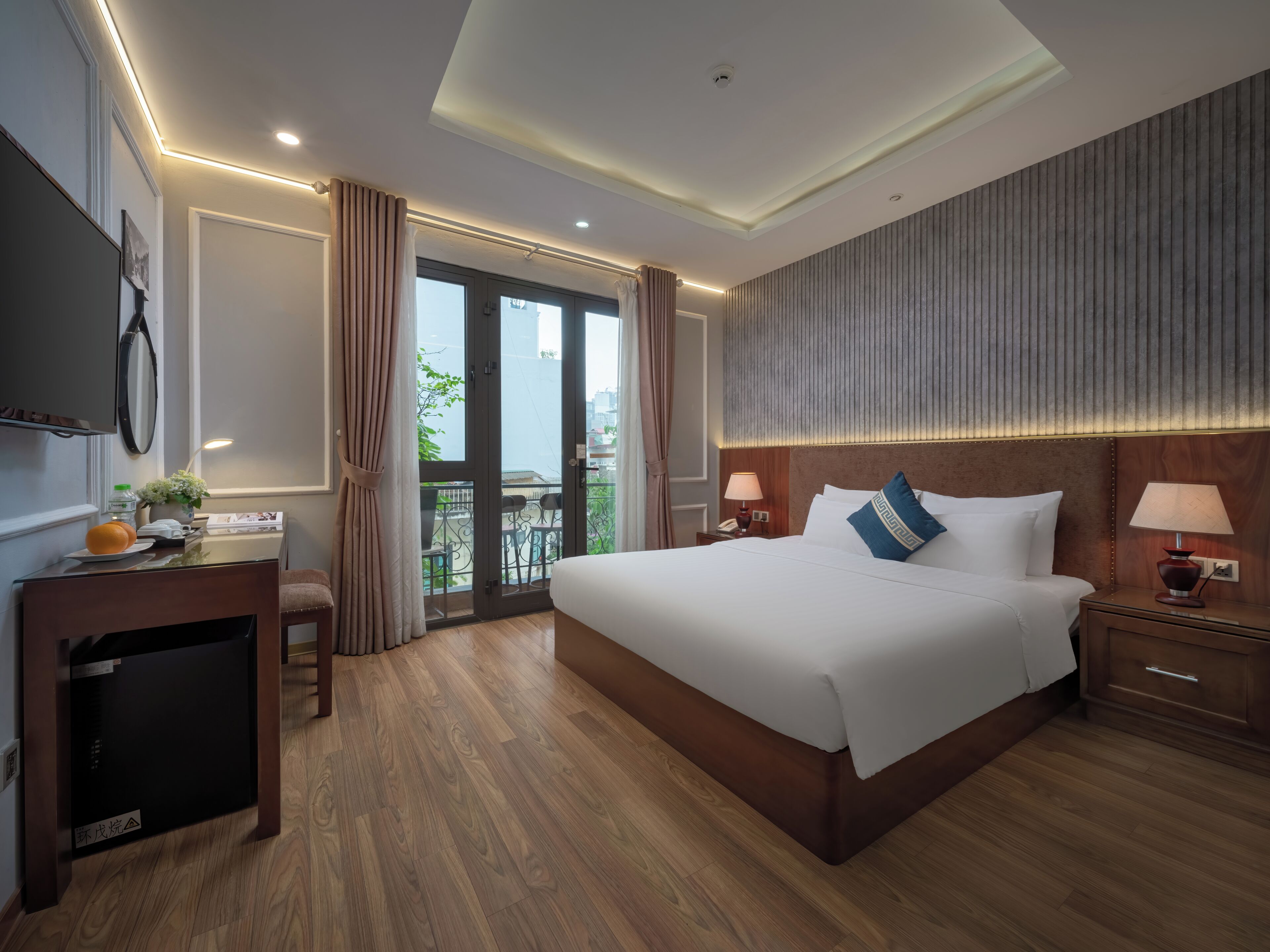Ropa de cama hipoalergénica y minibar 
